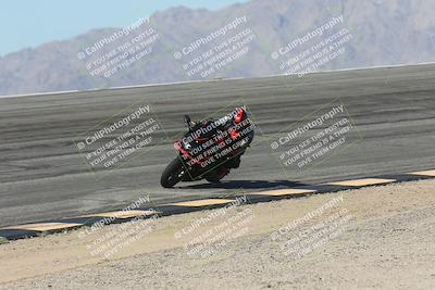 media/Oct-13-2025-Moto Forza (Mon) [[a66d839500]]/3-B Group/Session 2 (Bowl)/